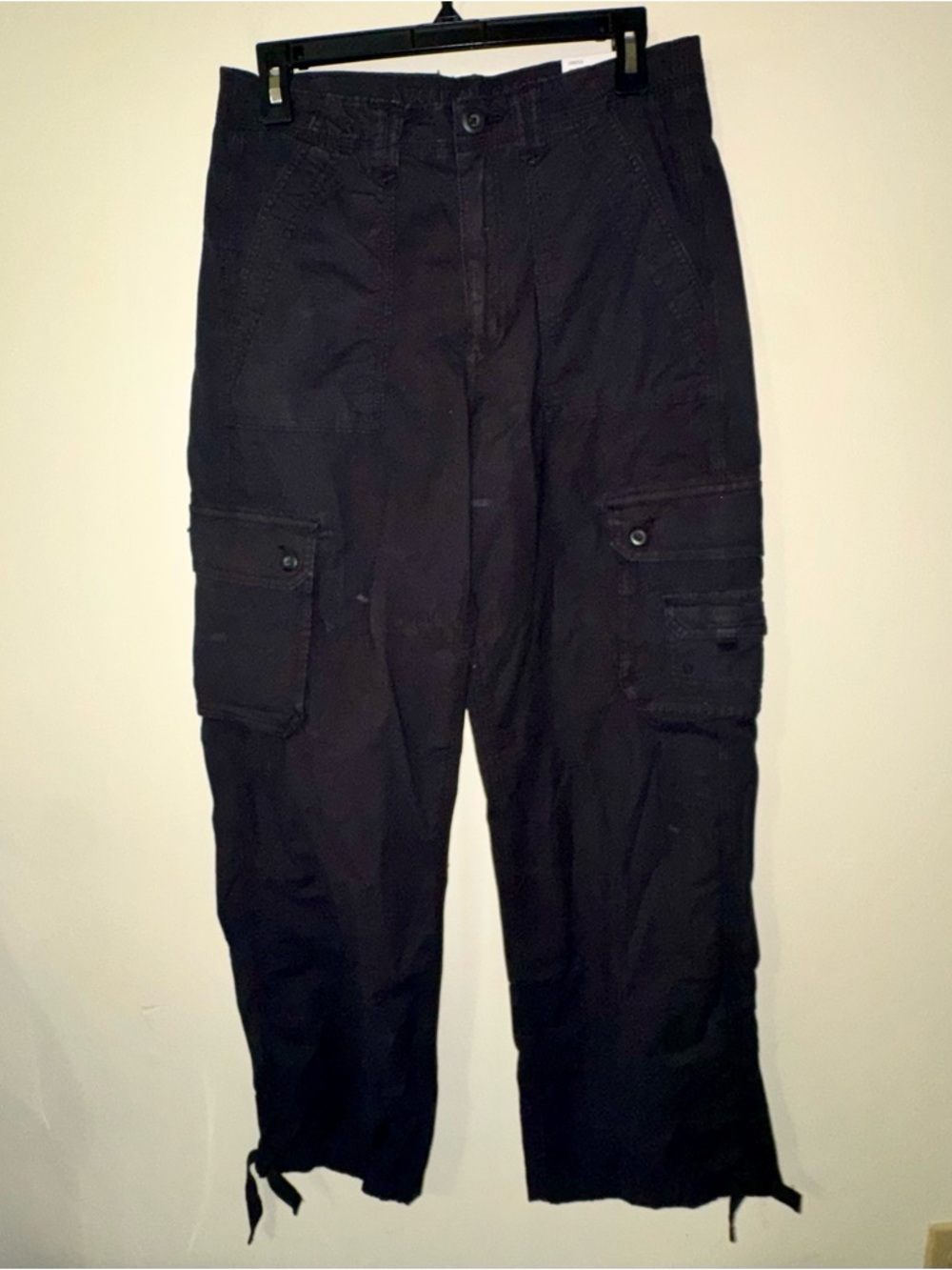 NWT American Eagle Outfitters Black Cargo Pants "Baggy Jogger"